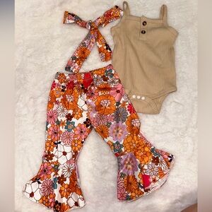 Baby girl groovy floral set. NWT
